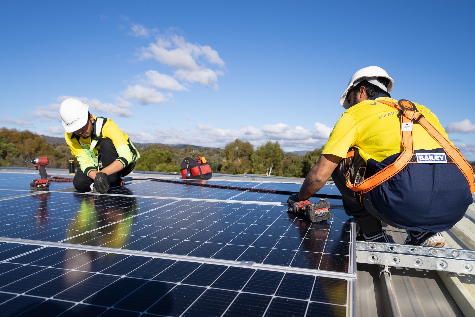Why Customer Satisfaction is the Key to High-Quality Solar Sales